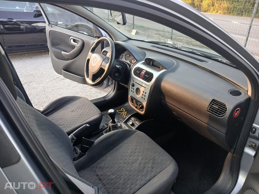 Opel Corsa 1.2