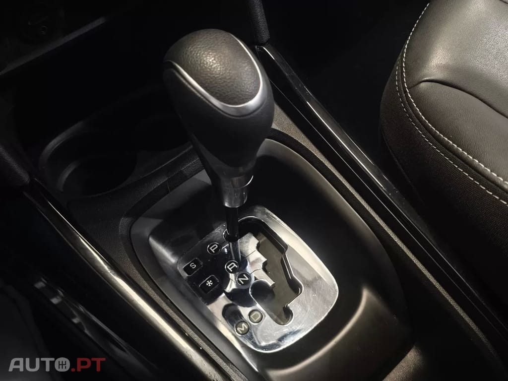 Peugeot 2008 PureTech 110 Stop&Start EAT6 Allure