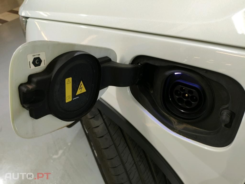 Volvo XC40 1.5 T5 PHEV R-Design