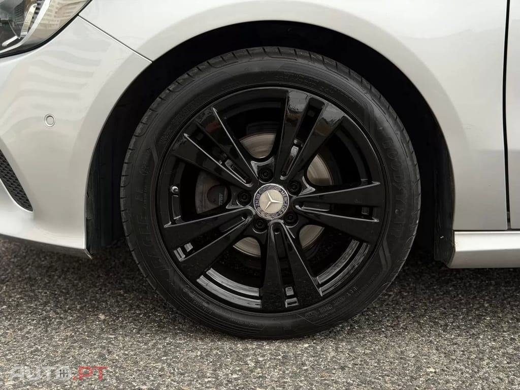 Mercedes-Benz A 180 d 7G-DCT Urban