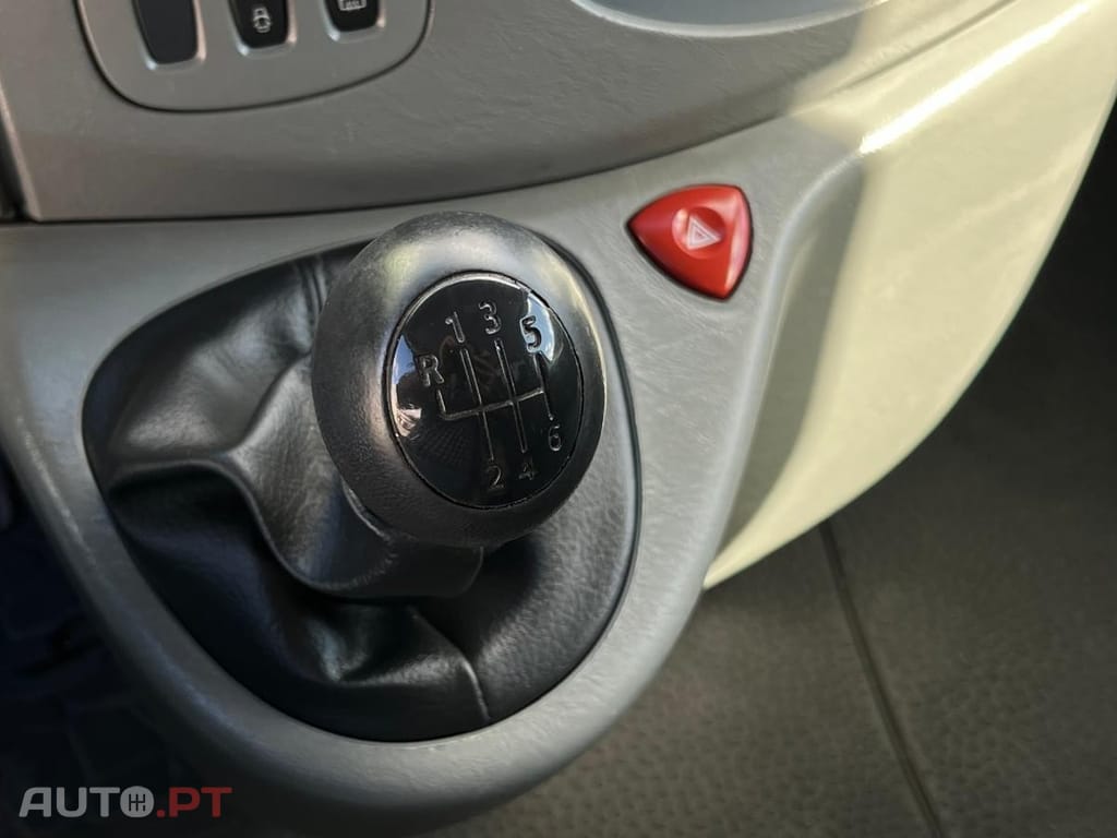 Opel Vivaro 2.0  115 CV   FRIGORIFIOCA