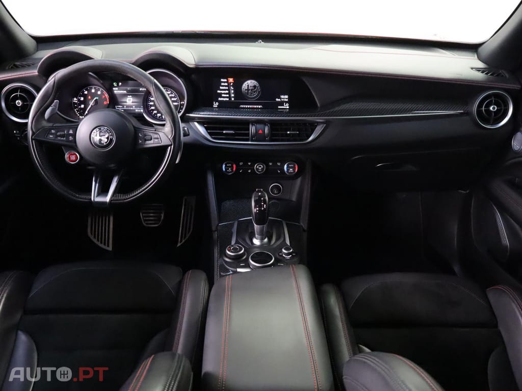 Alfa Romeo Stelvio 2.9  Quadrifoglio AT8 AWD Q4