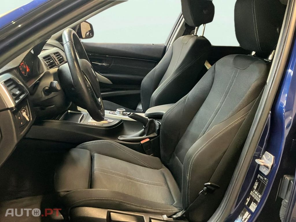 BMW 318 d Line Sport Auto Touring