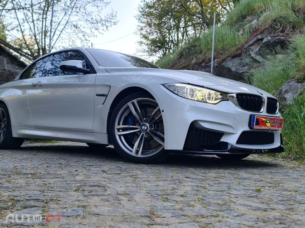 BMW M4 Auto