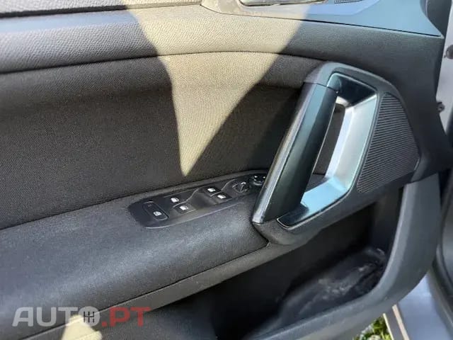 Peugeot 308 1.6 e-HDi Allure