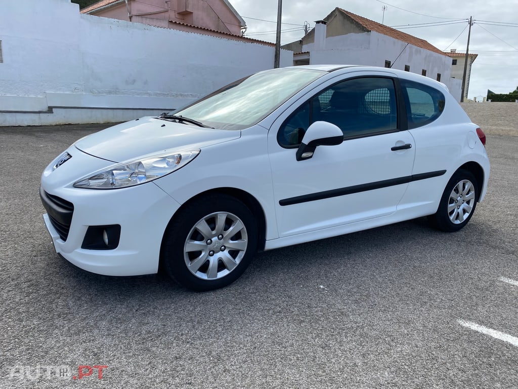 Peugeot 207 1.4 HDi