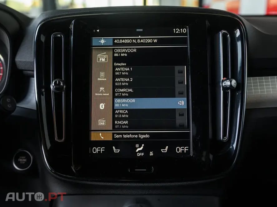 Volvo XC40 1.5 T2 Plus Dark Auto