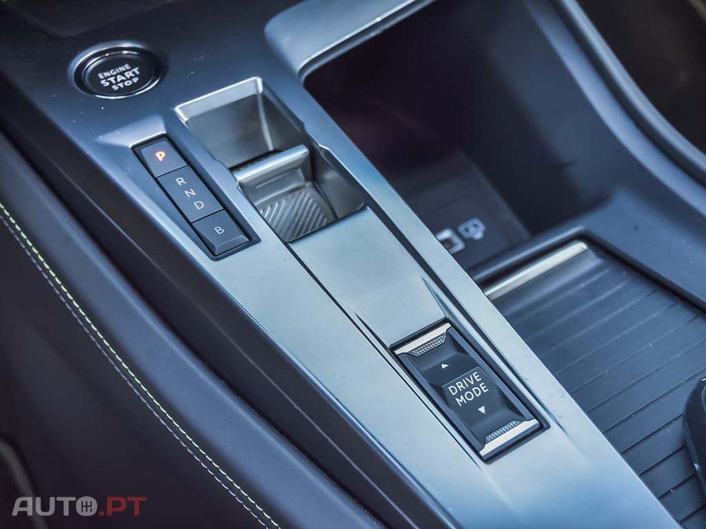 Peugeot 408 1.6 Hybrid GT e-EAT8