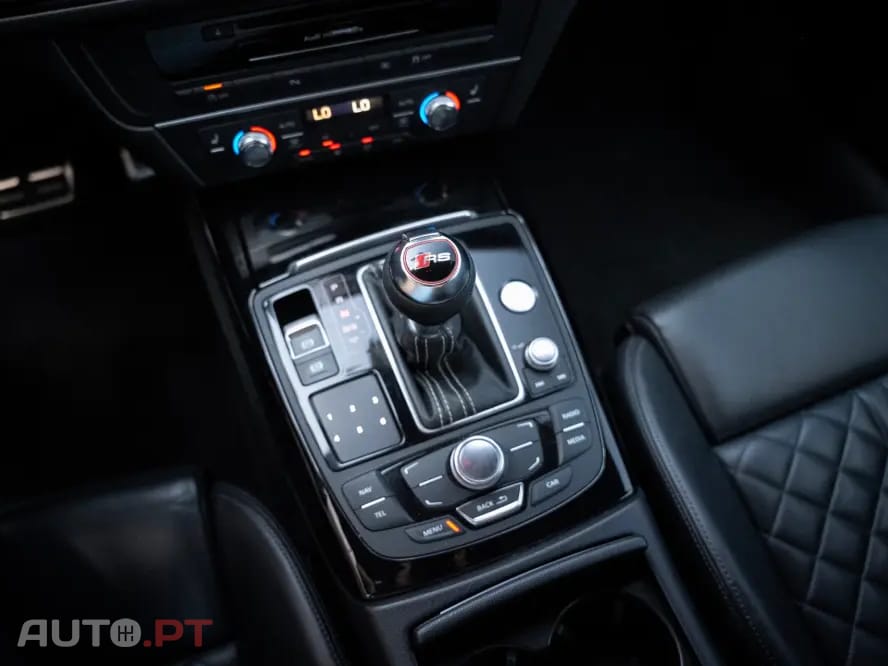 Audi A6 3.0 TDi V6 quattro S-line S tronic