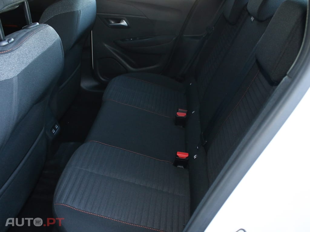 Peugeot E-208 50 kWh Active Pack