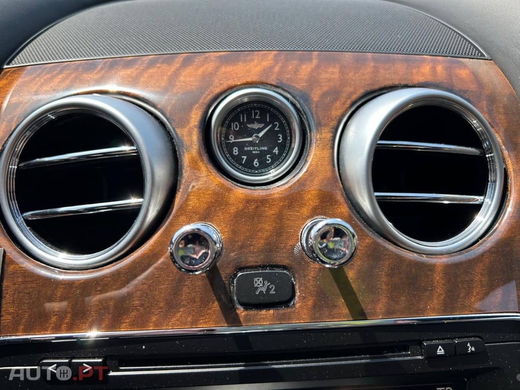 Bentley Continental GT V8
