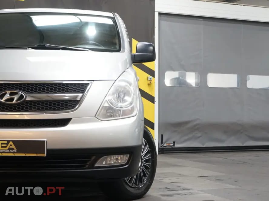Hyundai H-1 2.5 CRDi Travel Comfort