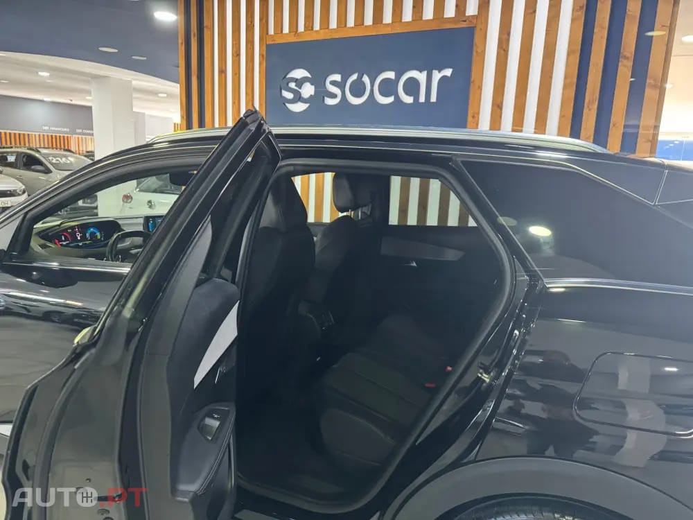 Peugeot 3008 1.6 Hybrid GT Pack e-EAT8
