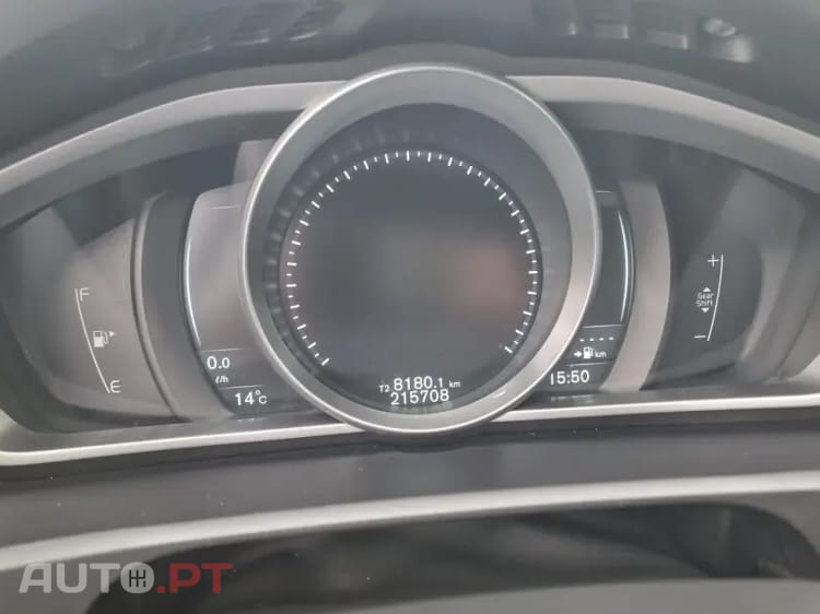 Volvo V40 2.0 D2 R-Design