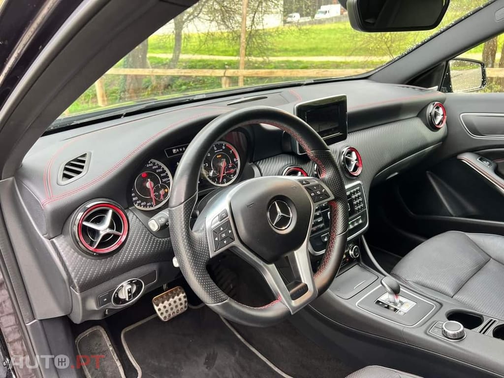 Mercedes-Benz A 45 AMG 4-Matic