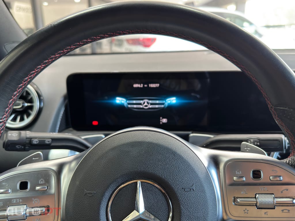 Mercedes-Benz GLB 200 d AMG Line
