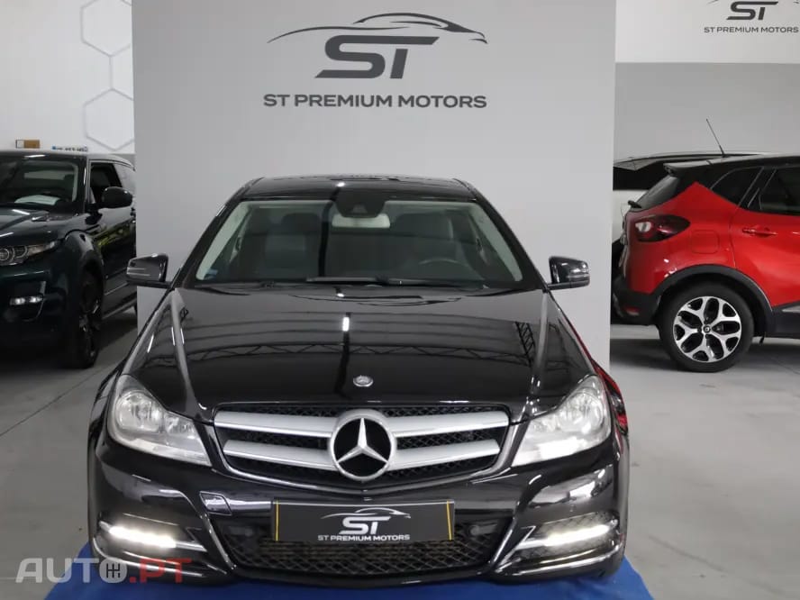 Mercedes-Benz C 220 CDI DPF (BlueEFFICIENCY)