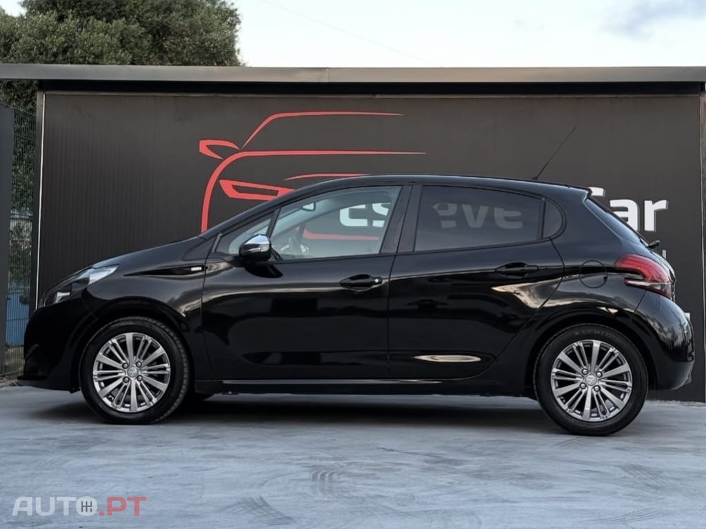 Peugeot 208 1.2 PureTech Style