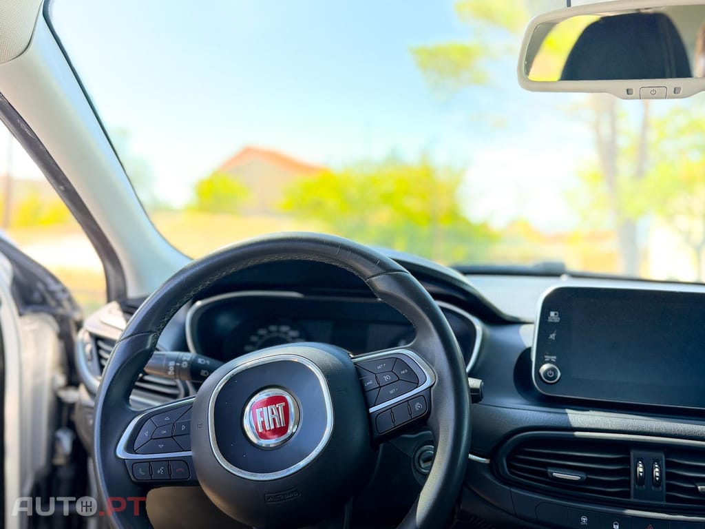 Fiat Tipo LOUNGE