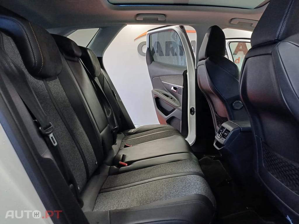 Peugeot 3008 1.2 PureTech Allure