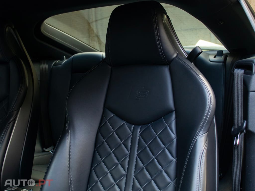 Audi TTS 2.0 TFSi quattro S Tronic