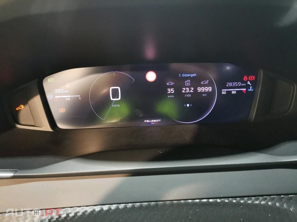 Peugeot 2008 1.2 PureTech Allure