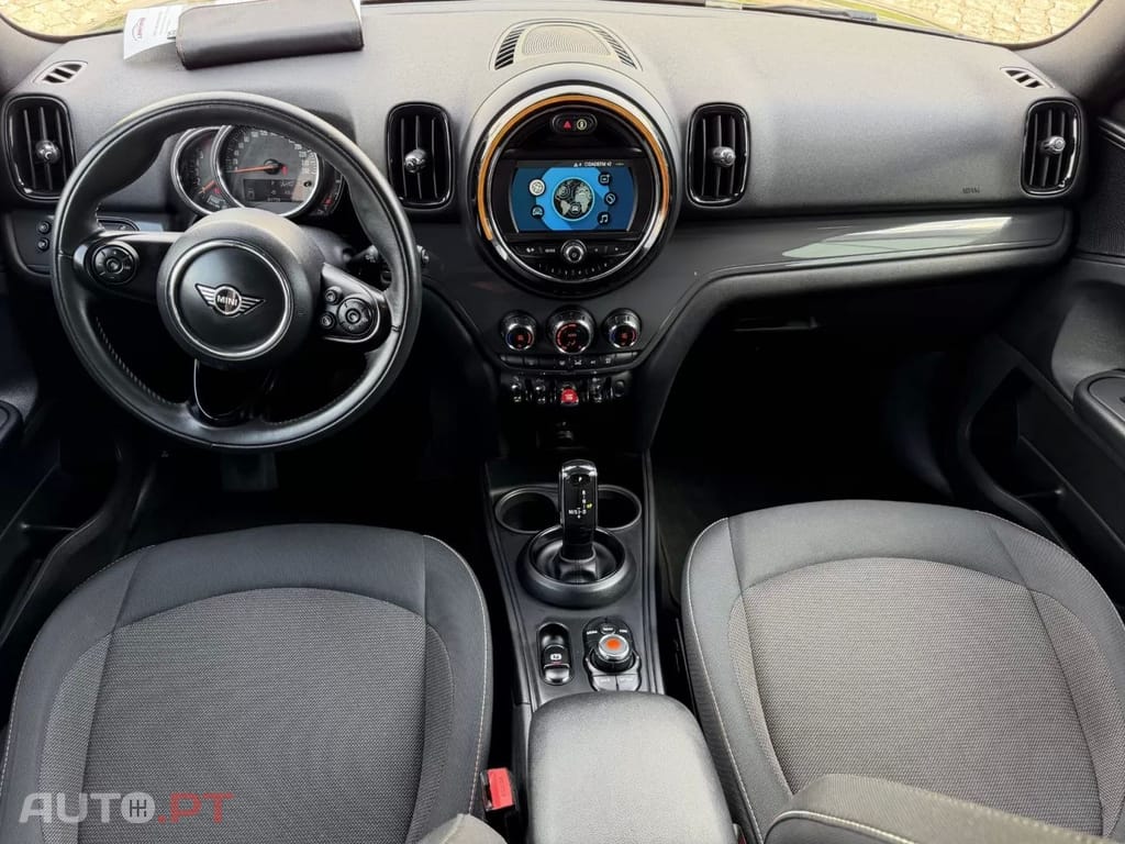 MINI Countryman One D Auto — fotografia 9