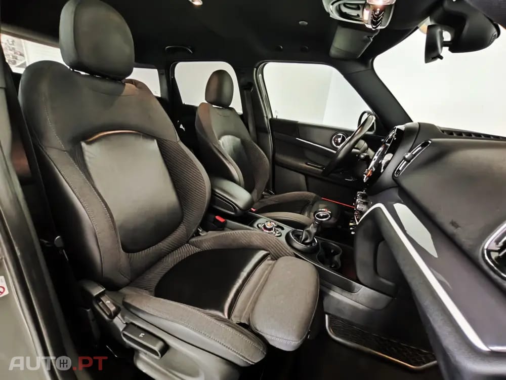 MINI Countryman Cooper SE ALL4 Auto
