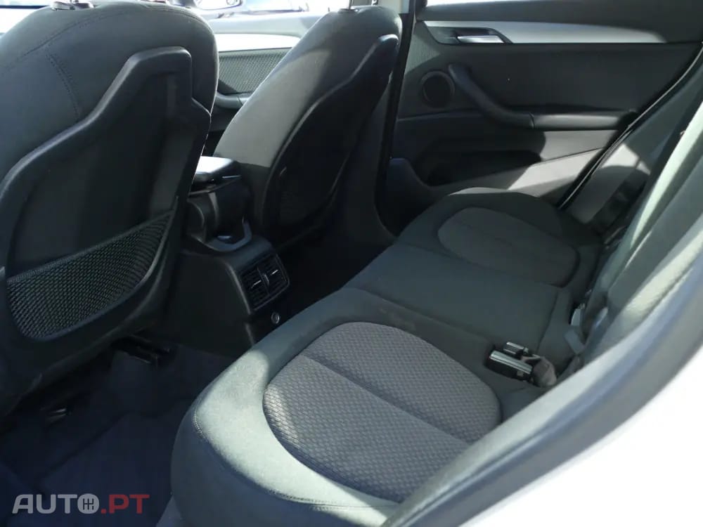 BMW X1 16 d sDrive Advantage