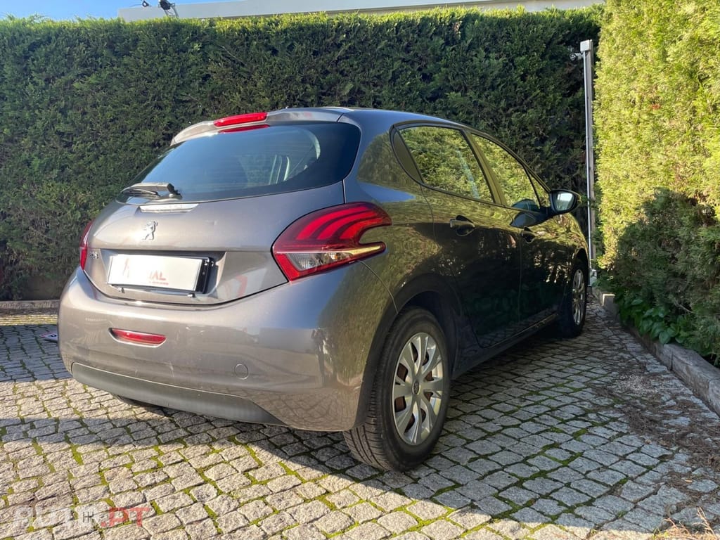 Peugeot 208 PureTech 68 Active