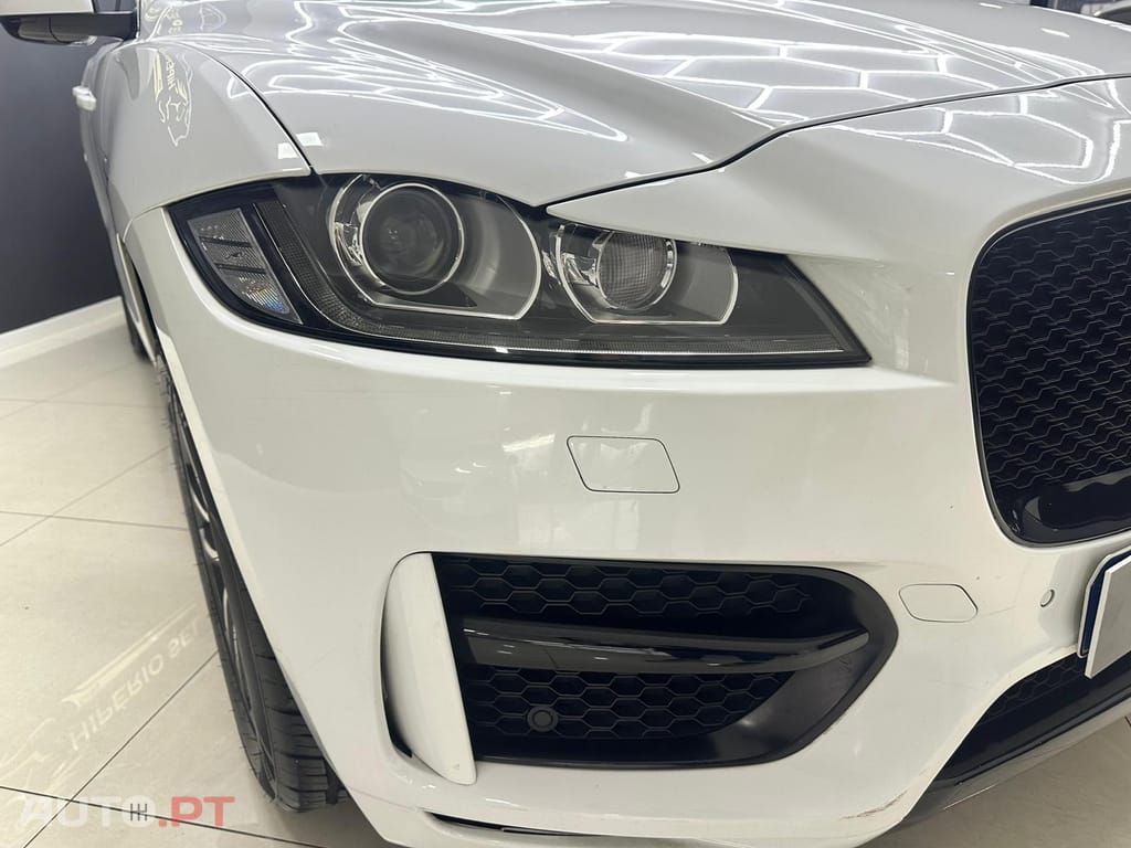 Jaguar F-Pace 2.0 i4D R-Sport AWD Aut.