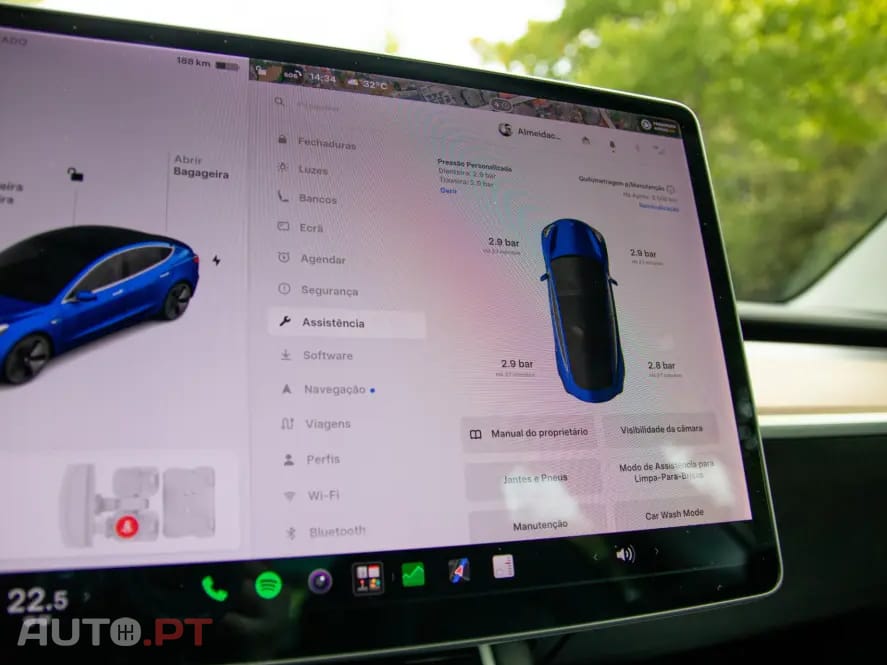 Tesla Model 3 Long-Range Dual Motor AWD