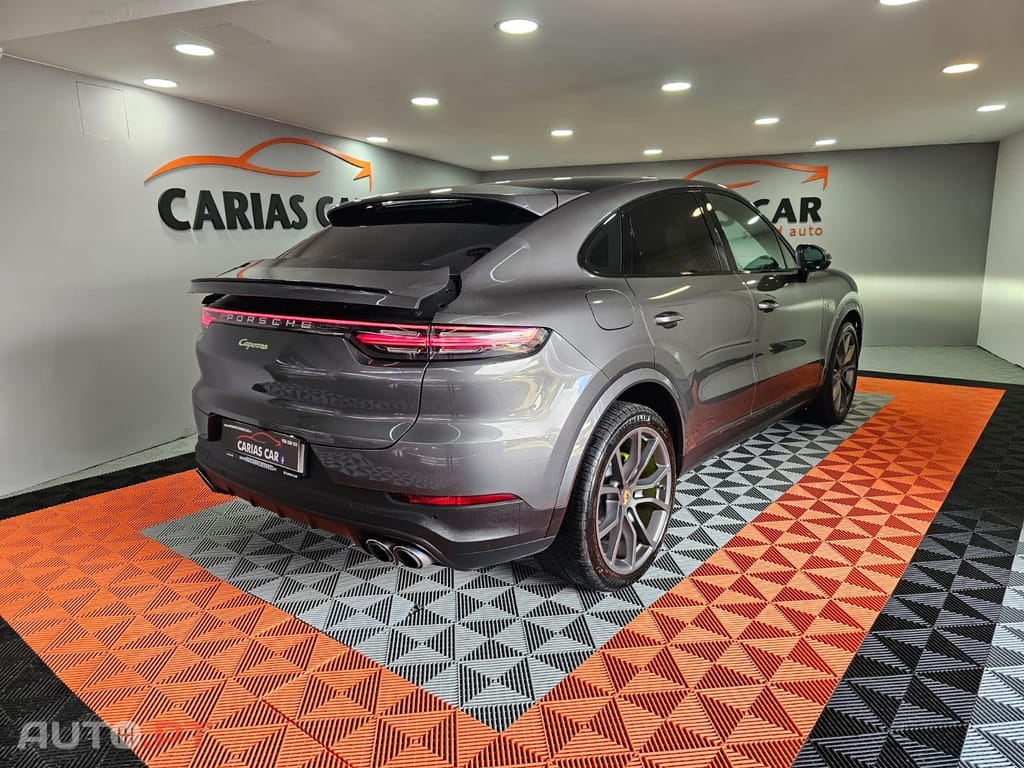 Porsche Cayenne E-Hybrid Platinum Edition