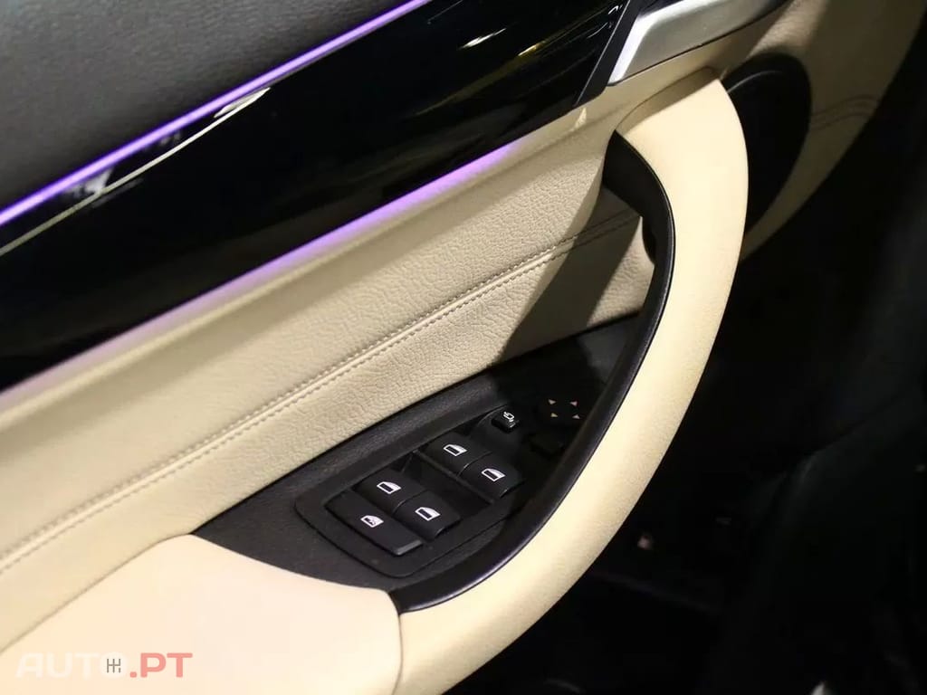 BMW X1 25 e xDrive Line Sport