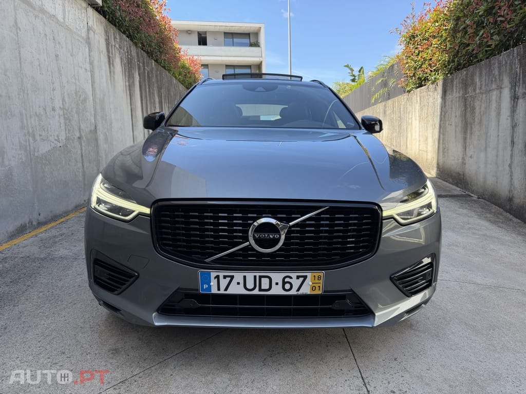 Volvo XC60 2.0 T8 PHEV R-Design AWD