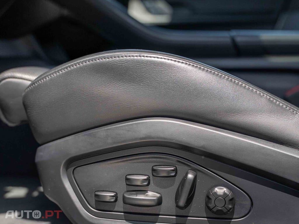Porsche Taycan Turbo
