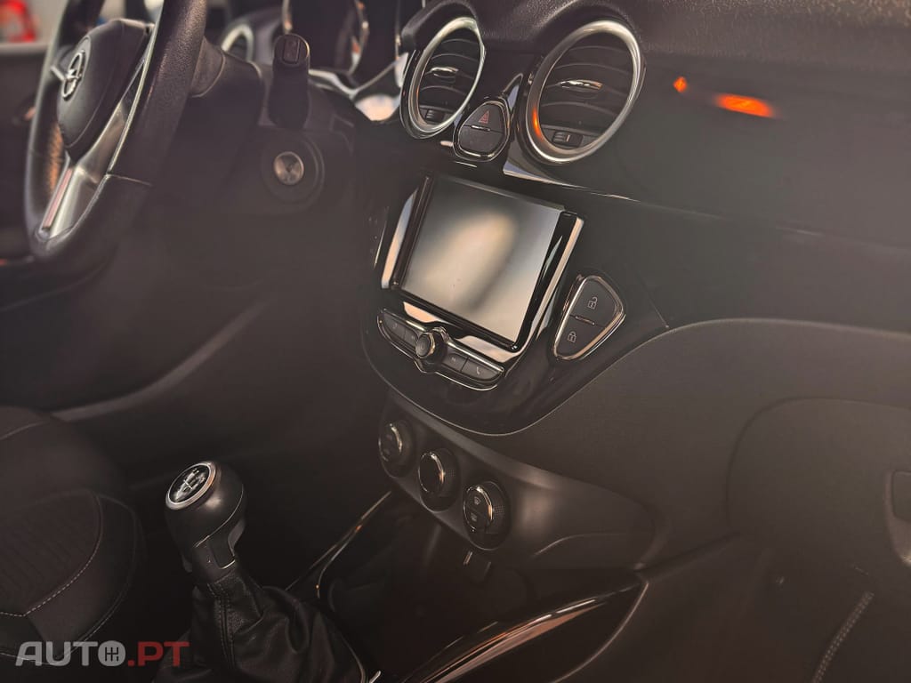 Opel Adam 1.2 Glam