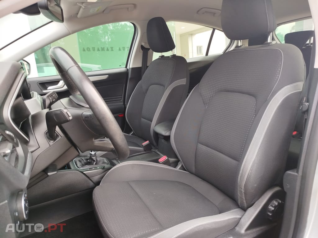 Ford Focus 1.5 TDCi EcoBlue Titanium