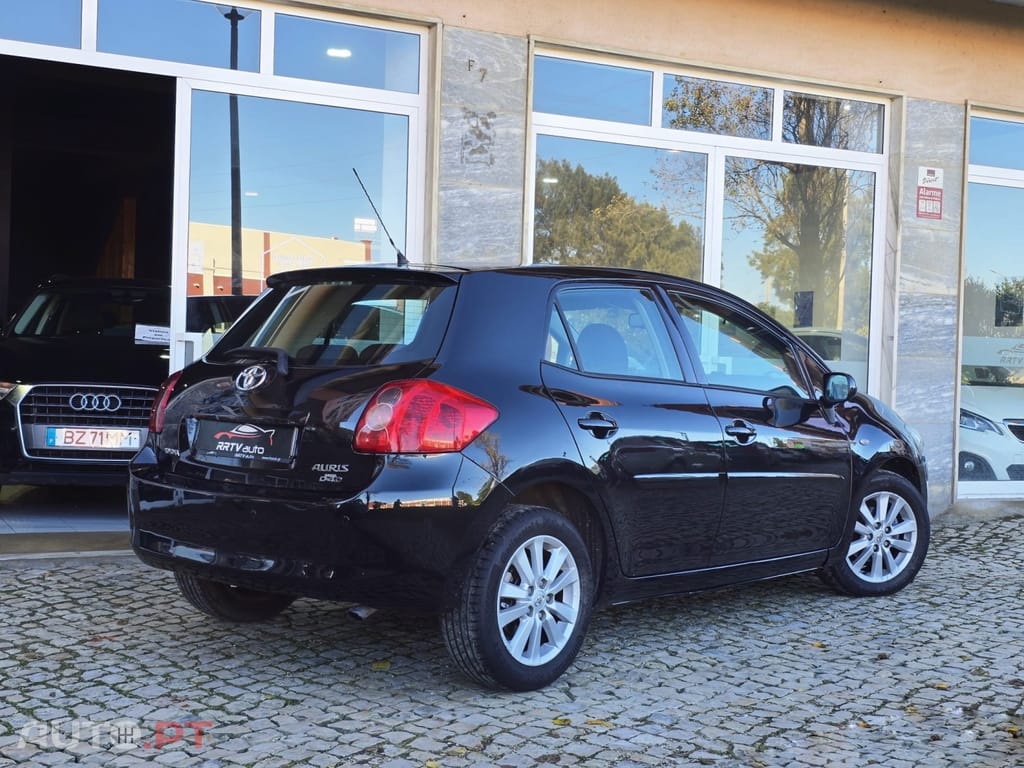 Toyota Auris 1.4 D-4D MMT Sol