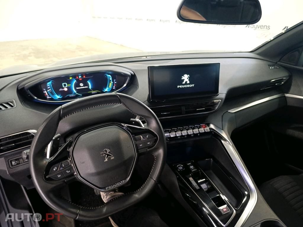 Peugeot 3008 1.6 Hybrid Active Pack e-EAT8