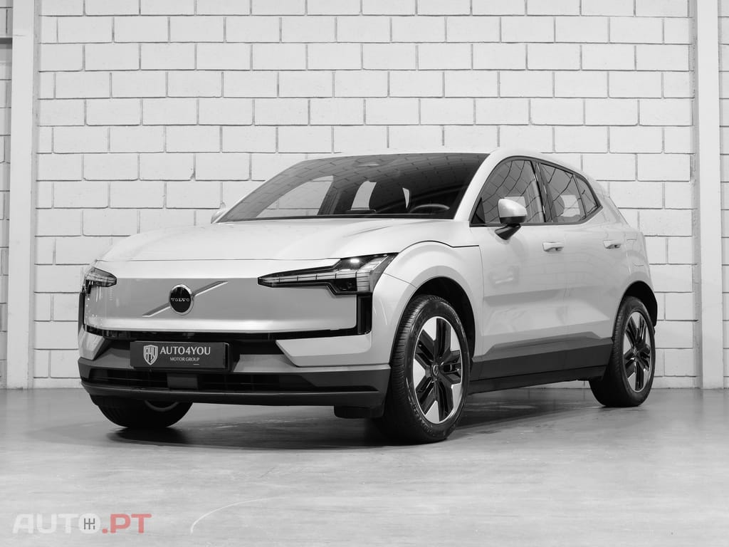 Volvo EX30 69 kWh Single Motor Extended Range Core