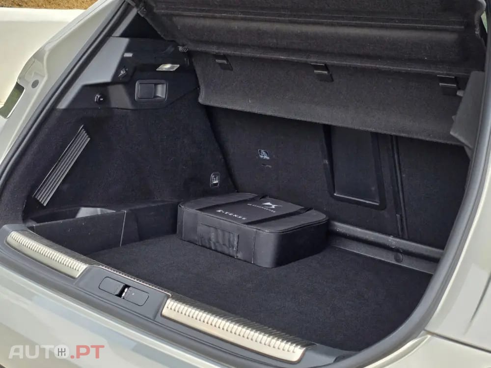 DS DS7 Crossback E-Tense Bastille+ EAT8