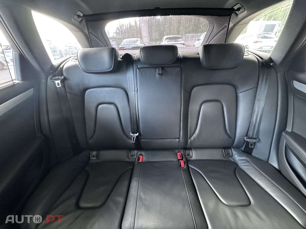 Audi A4 Avant 2.0 TDI Business Line S-line