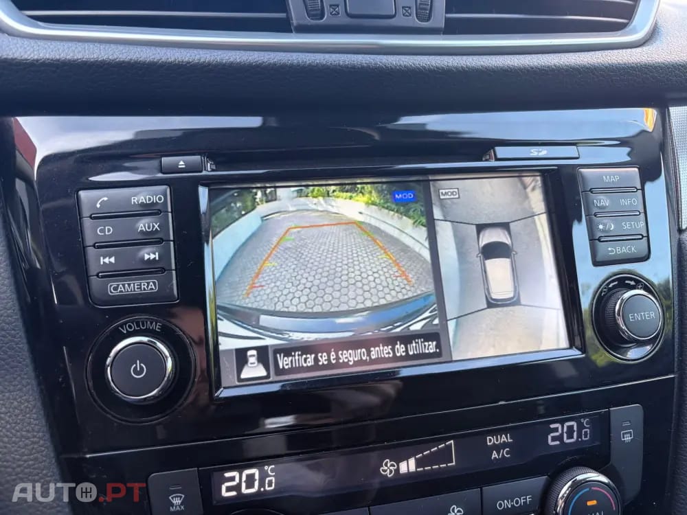 Nissan Qashqai 1.2 DIG-T N-Connecta 18