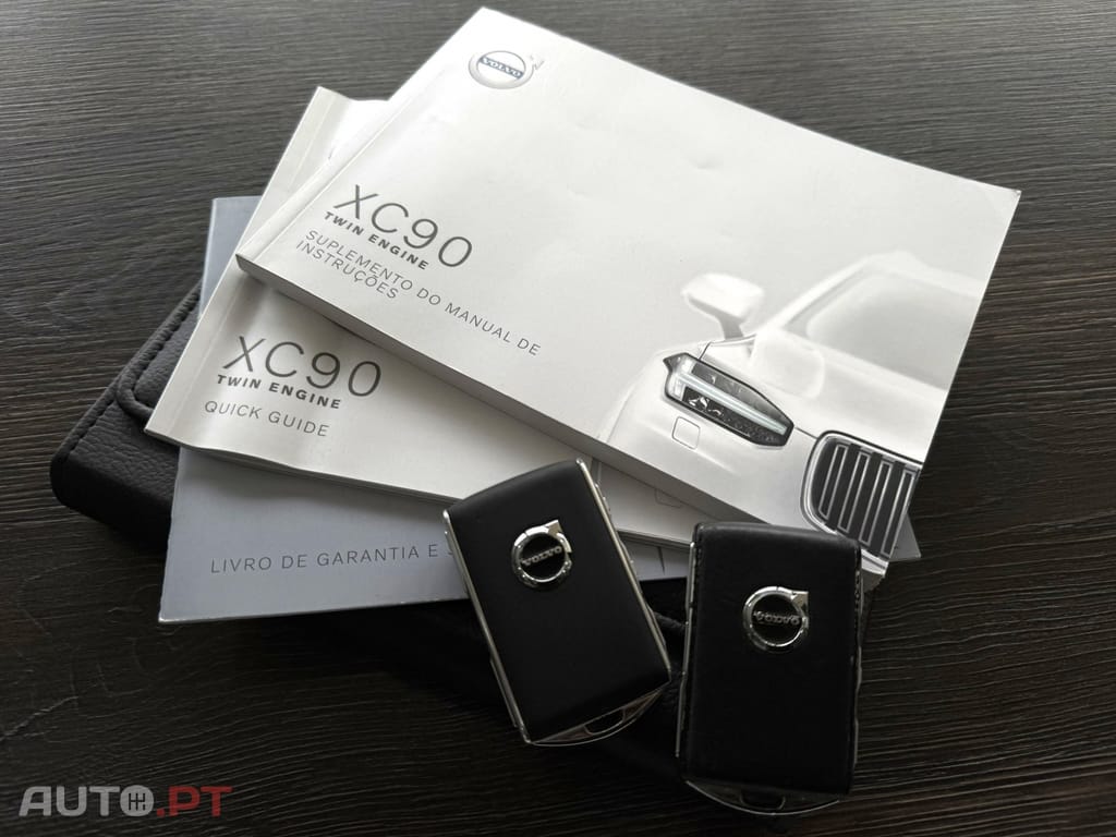 Volvo XC90 2.0 T8 PHEV R-Design AWD