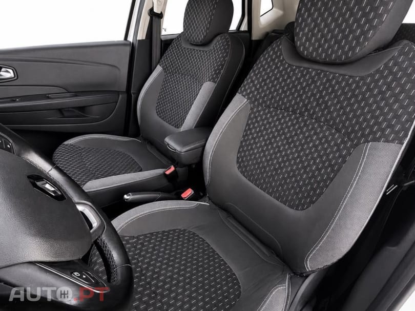 Renault Captur 0.9 TCE Exclusive