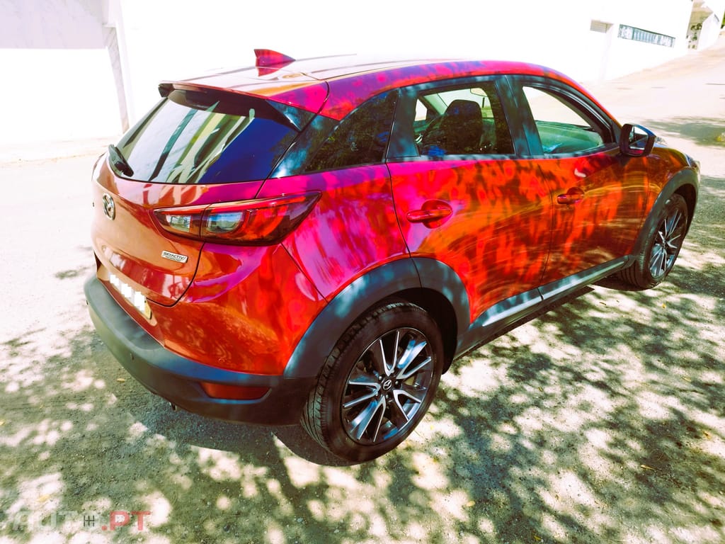 Mazda CX-3 1.5 Skyactive Ecellence Navi
