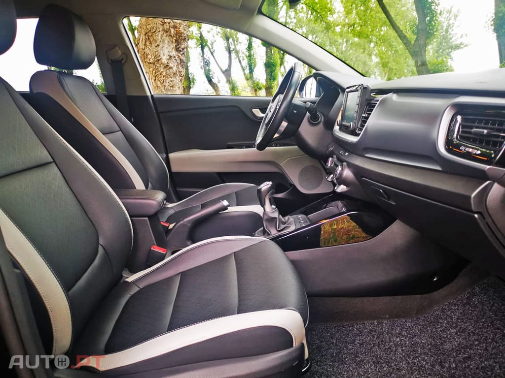 Kia Stonic 1.0 T-GDI TX