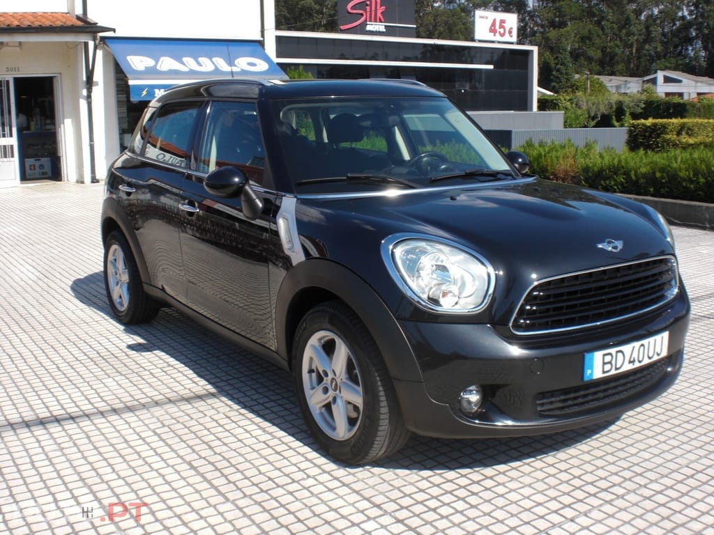 MINI Countryman One D