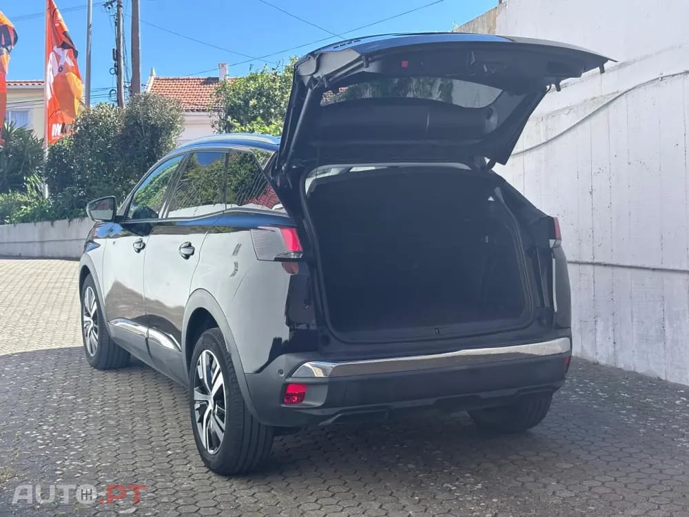 Peugeot 3008 1.2 PureTech Allure EAT8